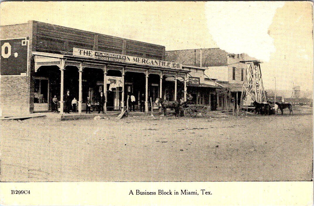 Business Block, MIAMI, Texas Postcard