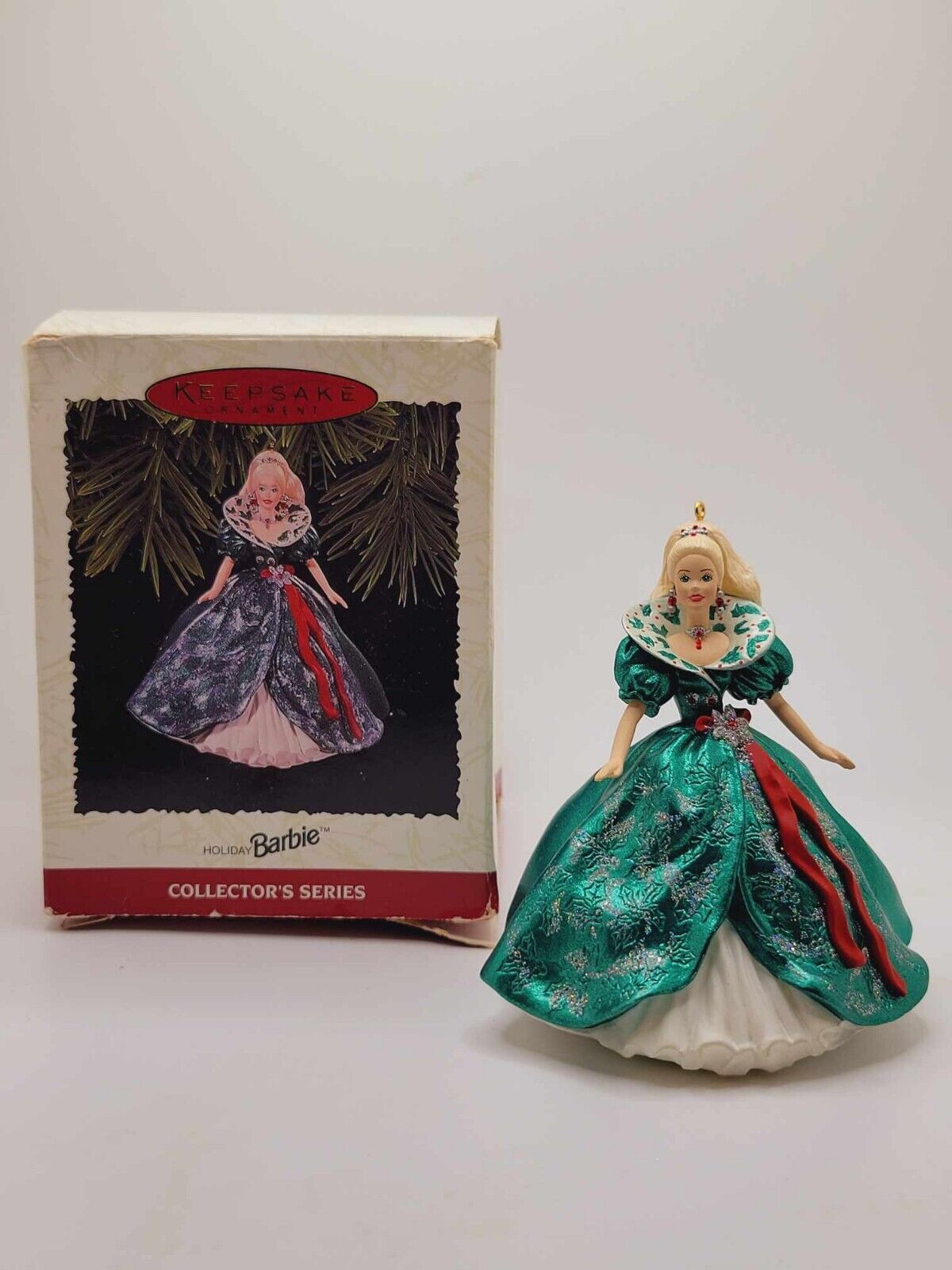 1995 Hallmark Keepsake Holiday Barbie Collector's Series Christmas Ornament 