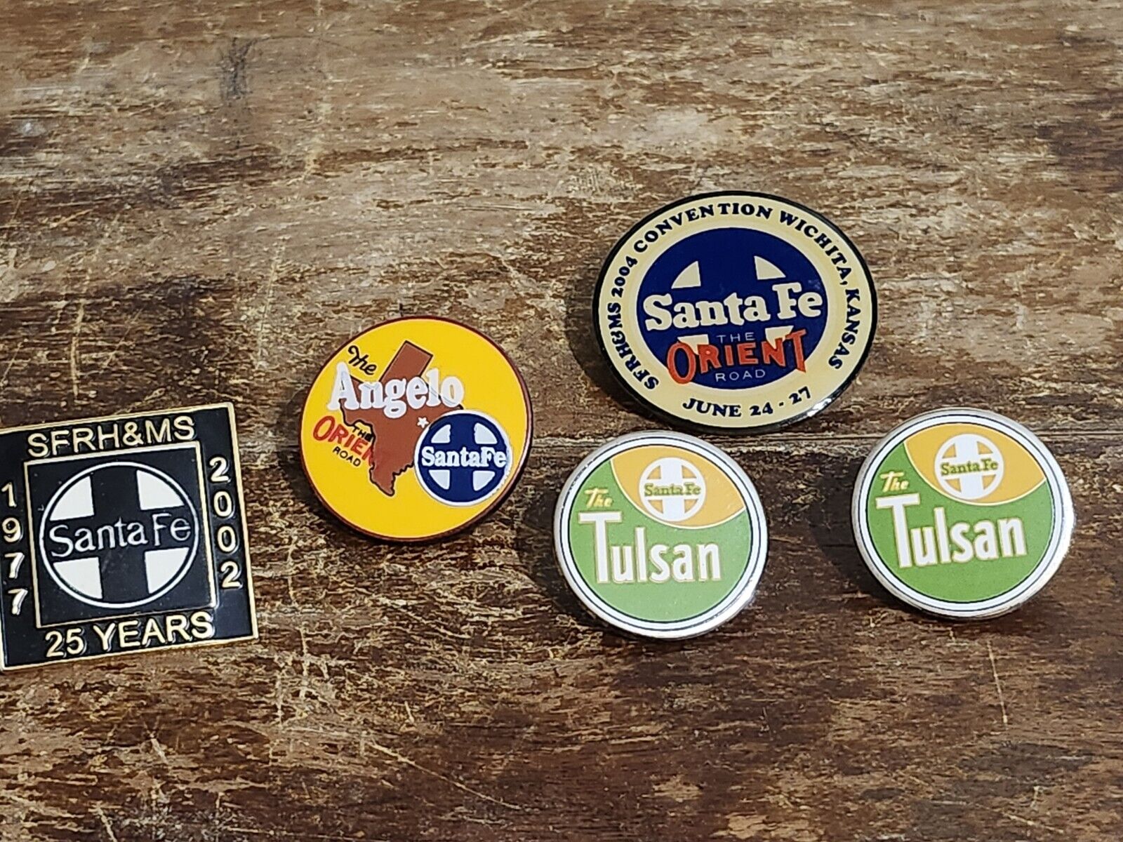 Lot Of 10 Santa Fe Railroad Pins