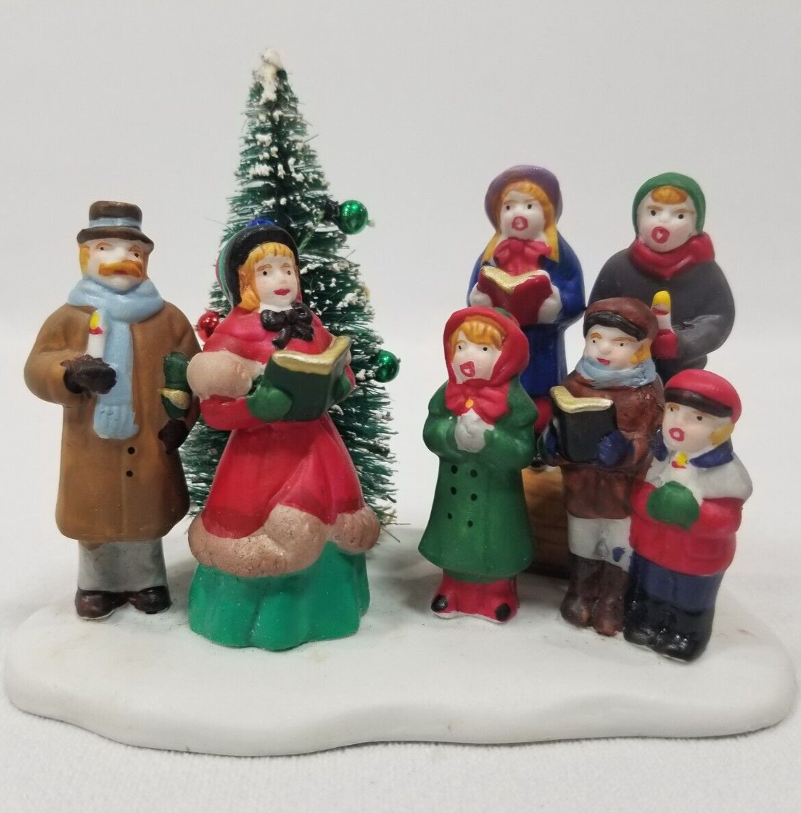 Lemax Christmas Village Group Carolers 53134 Lighted House Accessory Set Singing