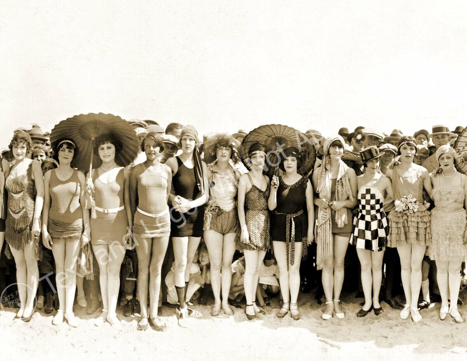 1925 Bathing Beauty Contest, Long Beach, CA #3 Old Photo 8.5\