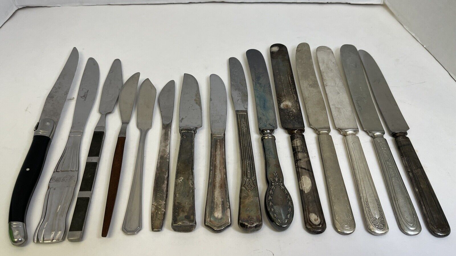 Vintage Flatware Lot 15 knives mixed manufacturers vintage and modern