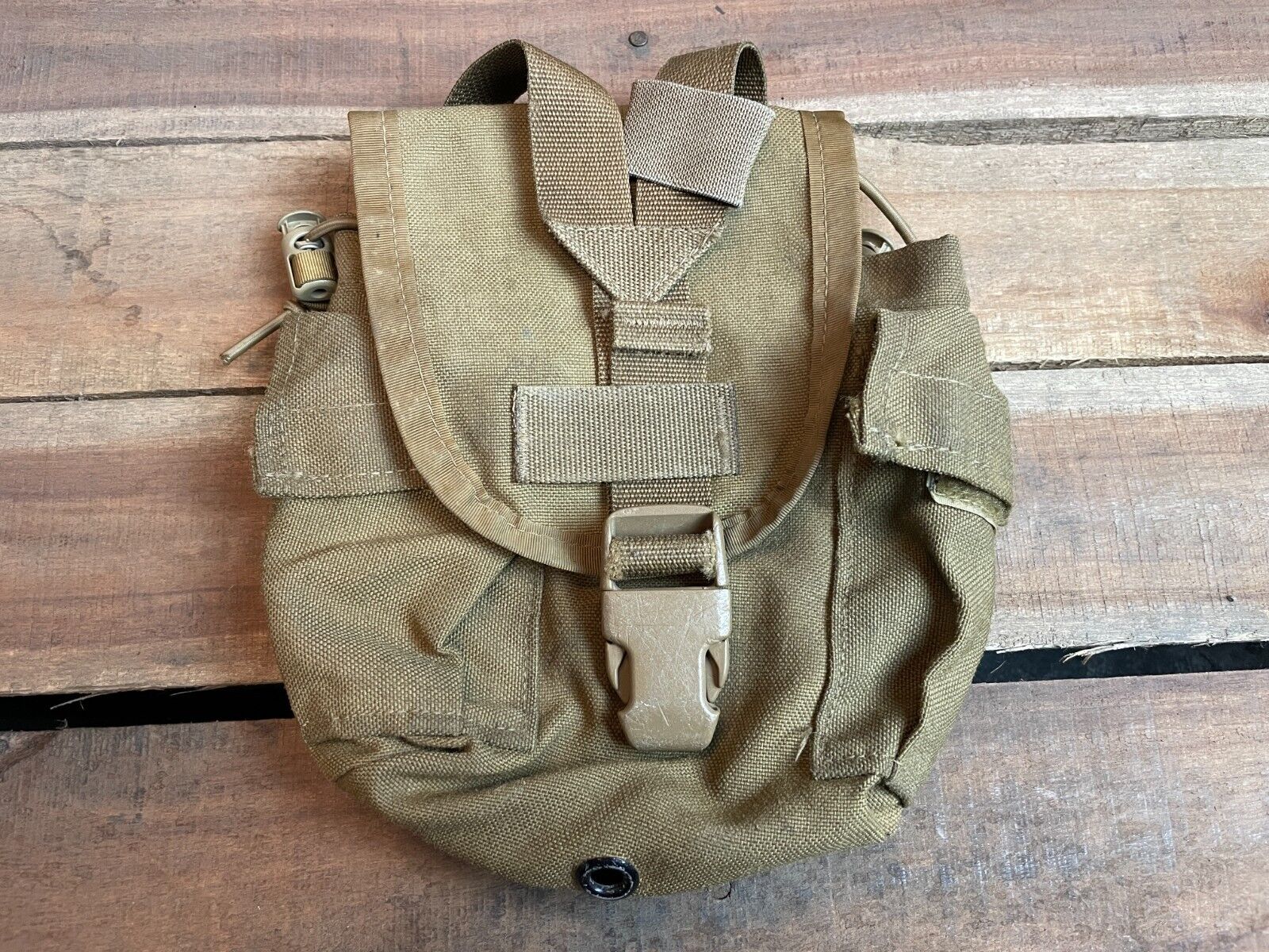 US Military USMC 1QT MOLLE Coyote CANTEEN COVER Pouch 8465-01-532-2303 EXC
