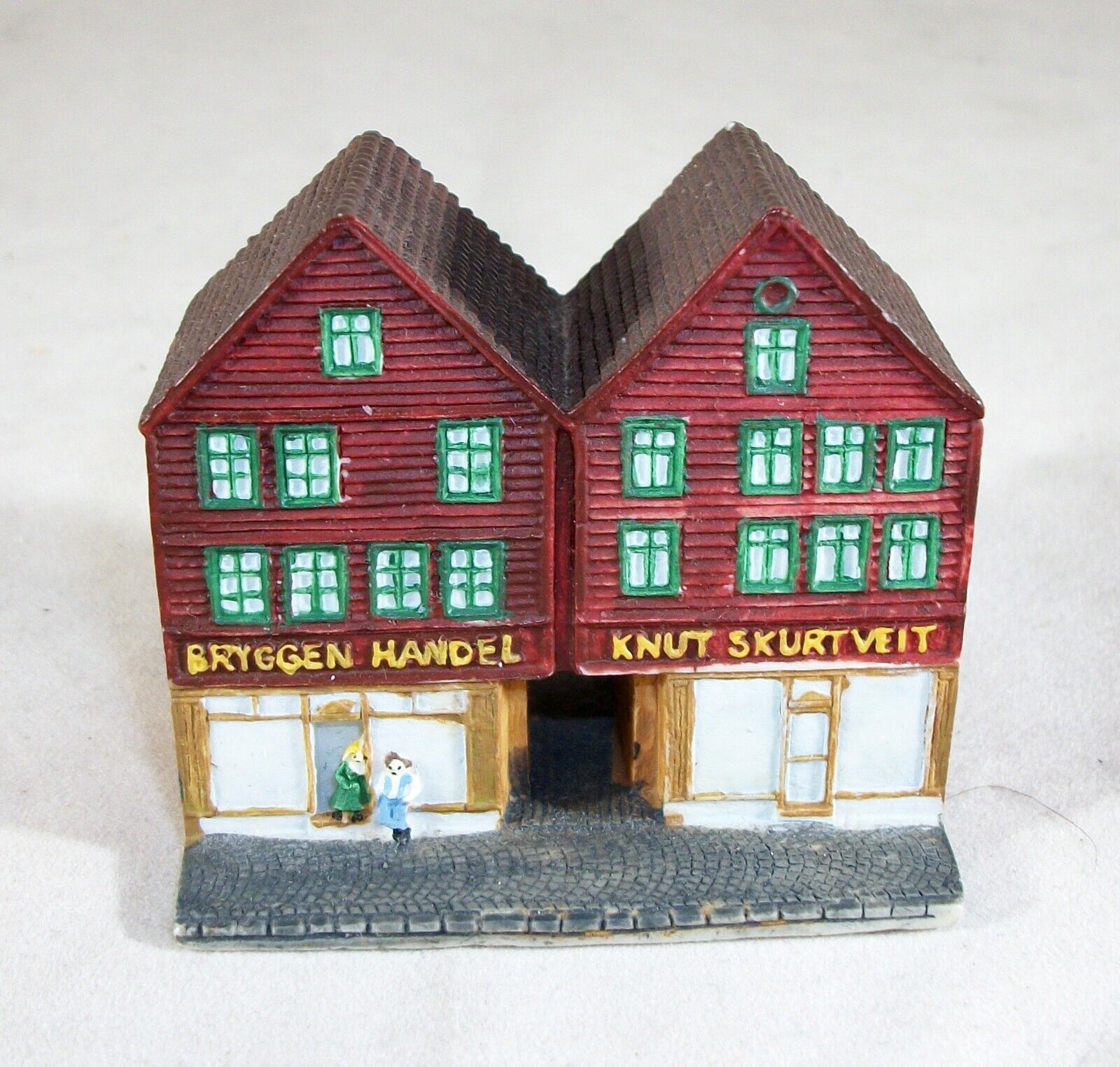 Brygen Handel Knut Skurtveit miniature Norwegian ceramic - Candy Designs Norway