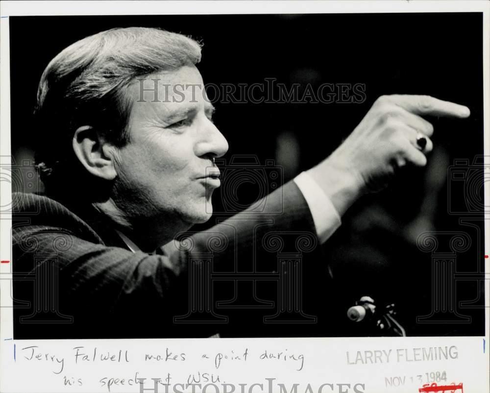1984 Press Photo Pastor Jerry Falwell makes a point during his speech at WSU