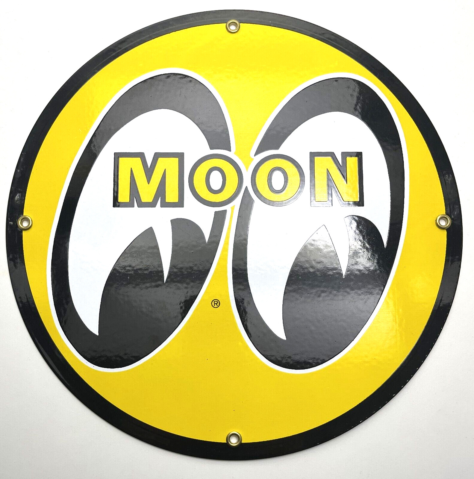 Mooneyes Round Metal Porcelain Sign - 11.5\