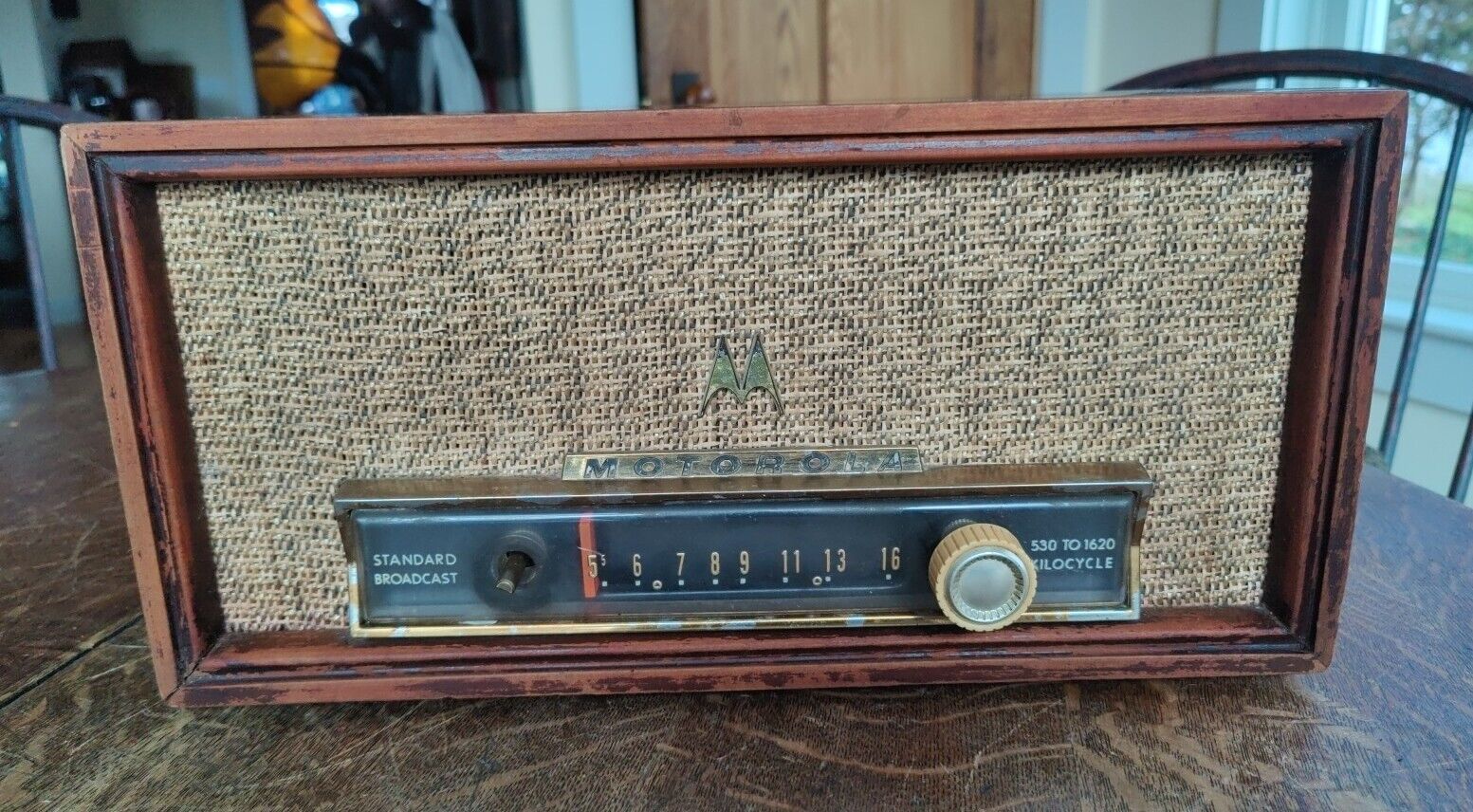 Vintage MCM Motorola Model 56W Tabletop Radio - Restored Working