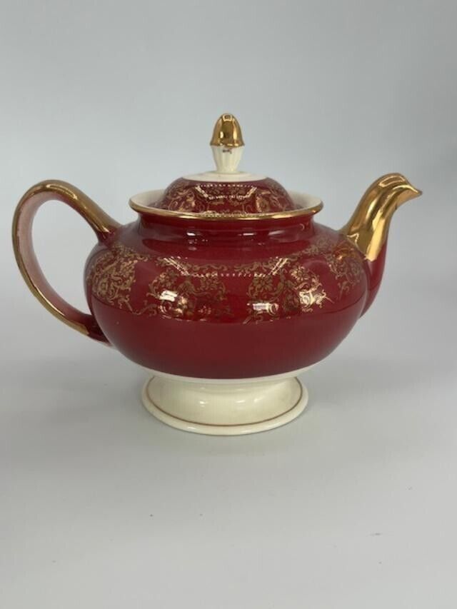 1950s Vintage Homer Laughlin Lady Stratford Teapot with Lid 22k Gold Filigree