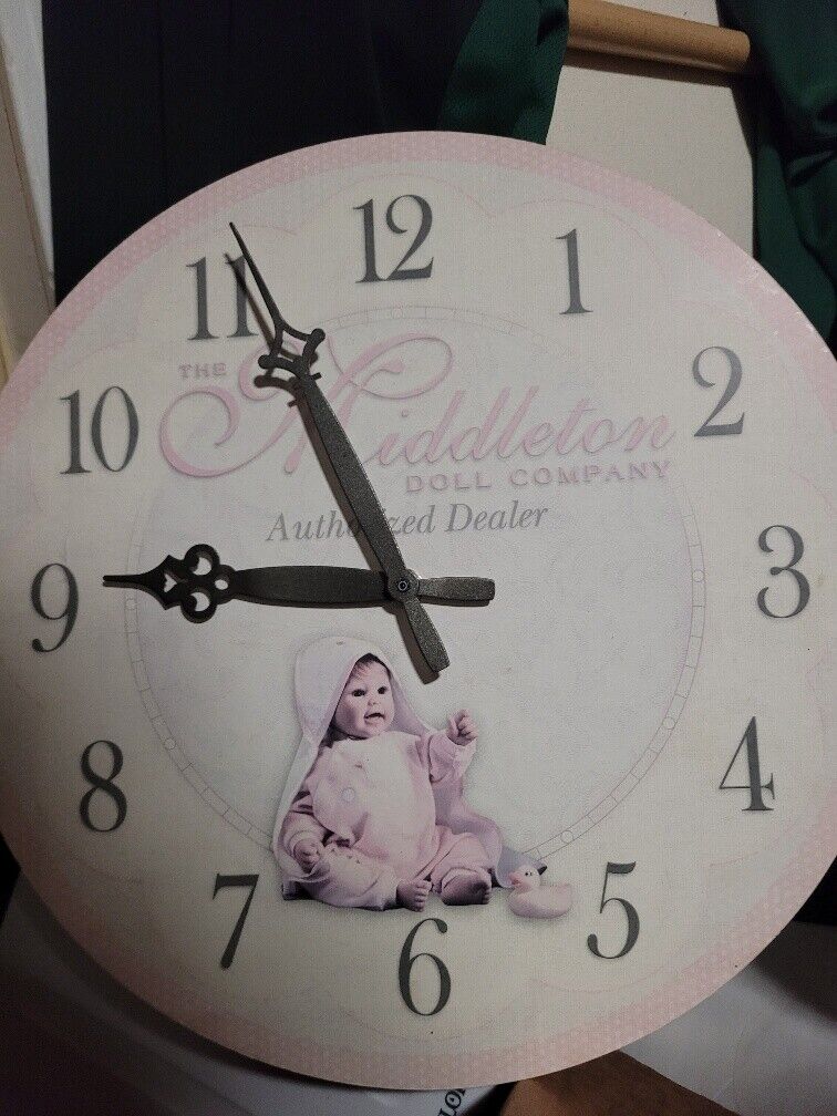 VNC Vintage Lee Middleton Doll Co Authorized Dealer WALL CLOCK 13 in