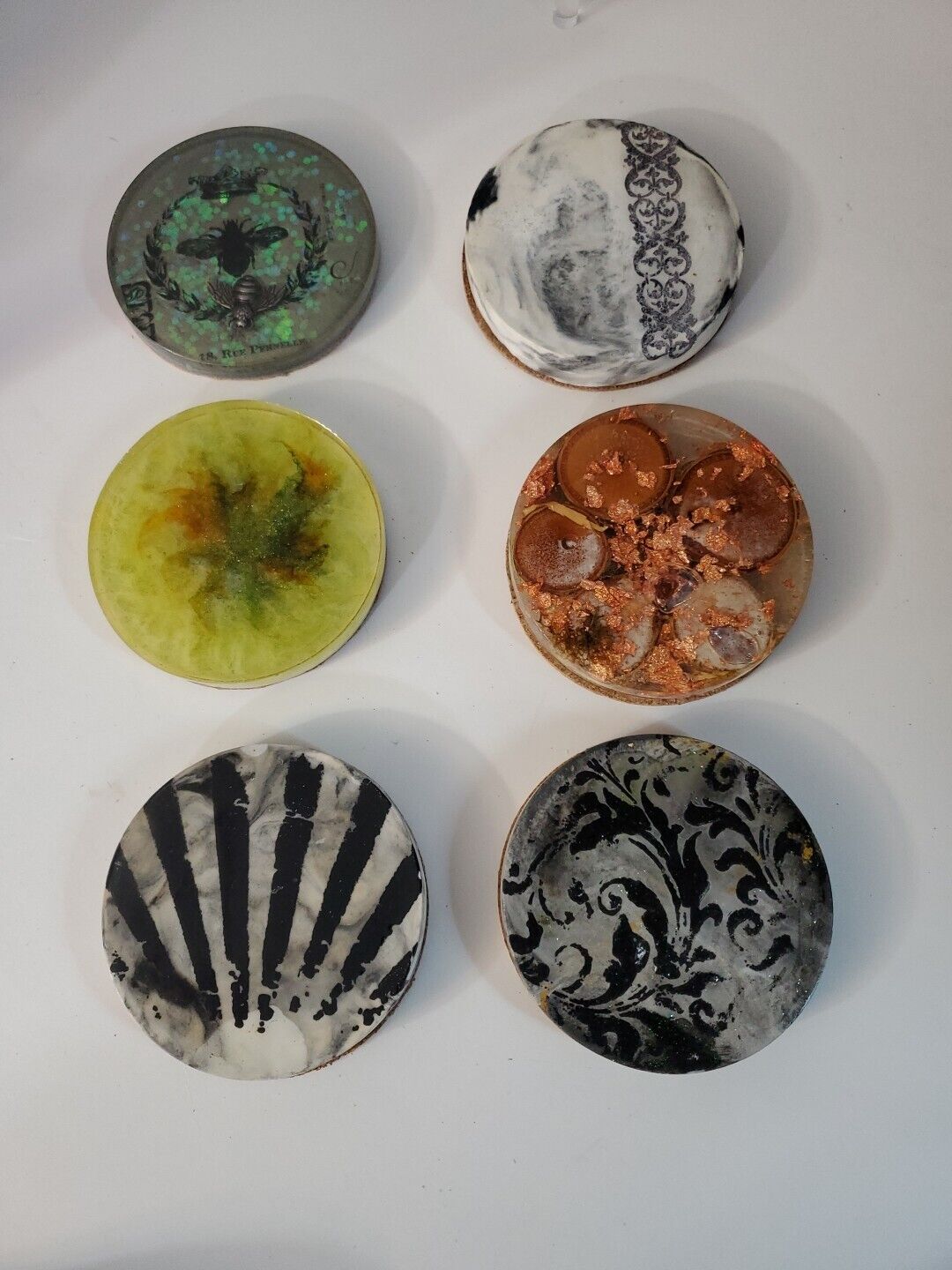 Lucite Resin Paperweight/coasters Handmade 4\