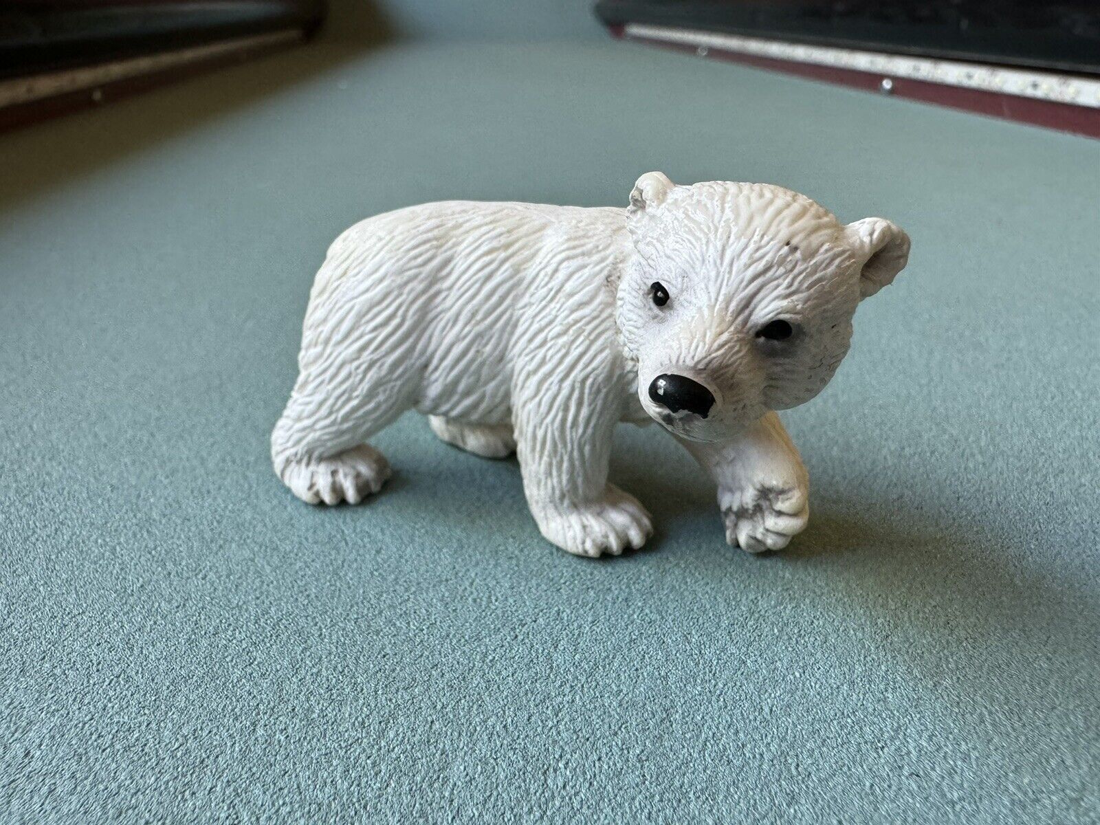Retired Schleich Safari Wild Animal Polar Bear Cub Arctic Wildlife 2005 Adorable