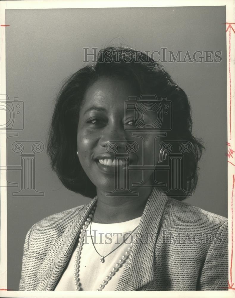 1989 Press Photo Deputy Superintendent of Milwaukee Schools Deborah McGriff