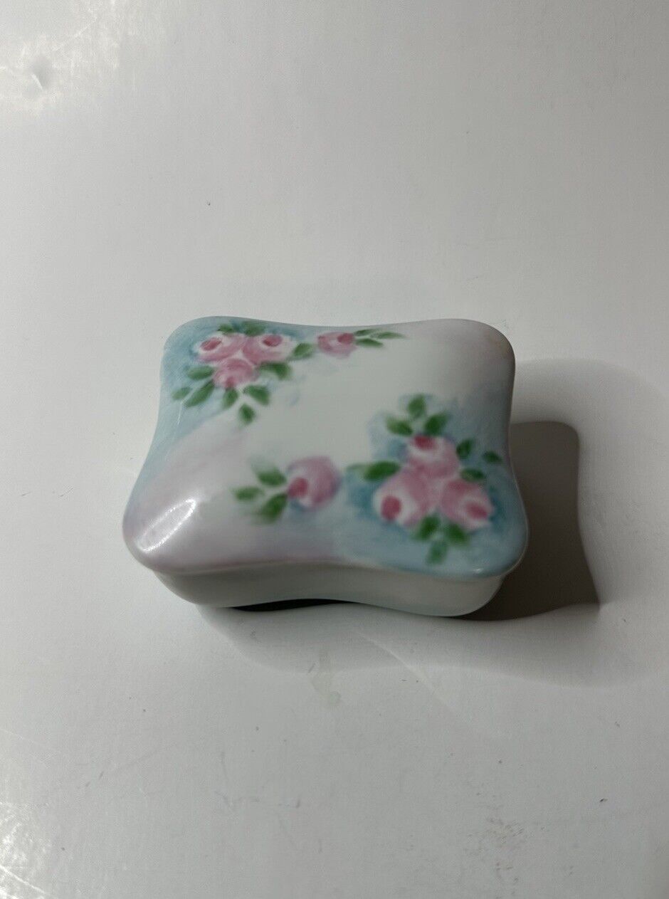 Vintage Porcelain Floral Trinket Box 3in Soft Blue Shading w Pink Flowers Marked