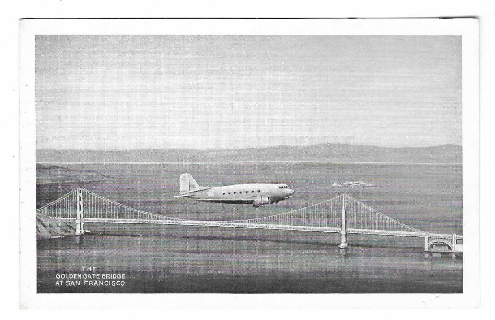 Postcard United Airlines Mainliner Over Golden Gate Bridge San Francisco New