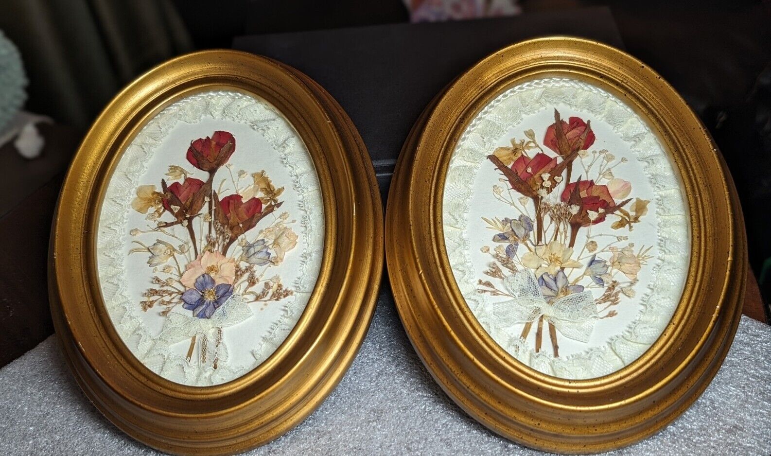 Vintage Crowning Touch Boutique Dried Flowers & Lac Design Framed Oval Set of 2 
