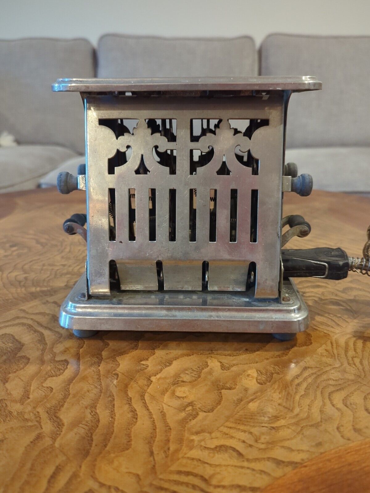 Antique Art Deco Vintage Toaster Universal.. Works Landers Frary Clark