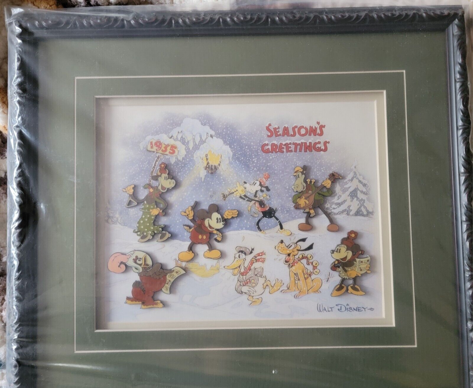Walt Disney World Land “season’s Greetings Pin Set” Of The 1934 Mickey Mouse Chr