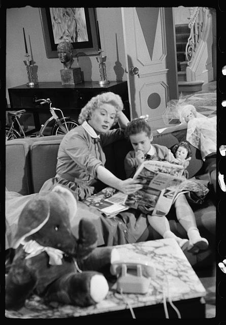 Photo:Image from LOOK - Job 56-4145 titled Greer Garson 16