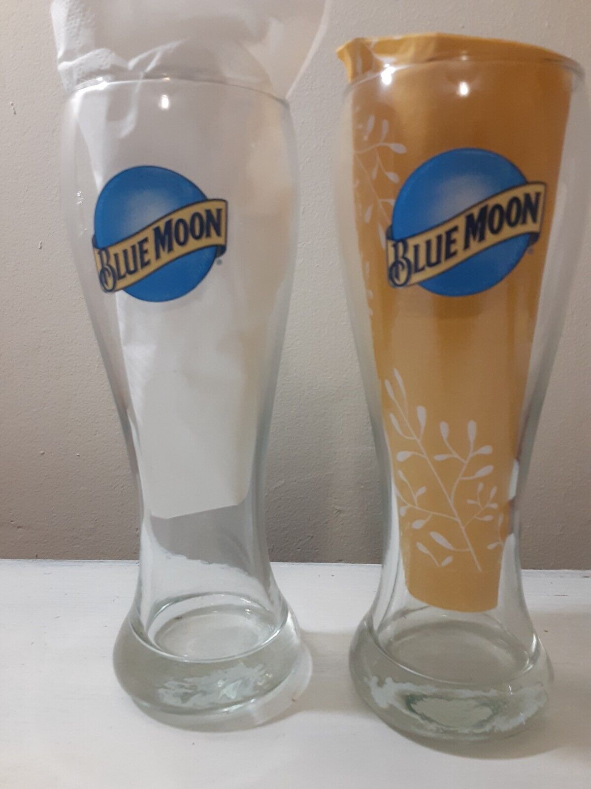 Pair of Brand New Blue Moon 16 Ounce OZ Clear Pilsner Beer, Two Glasses