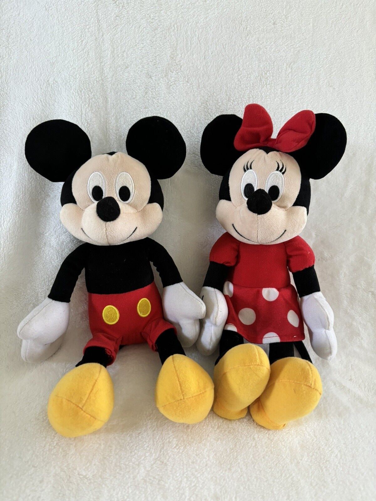 Mickey And Minnie Plush Set Kohl\'s Cares