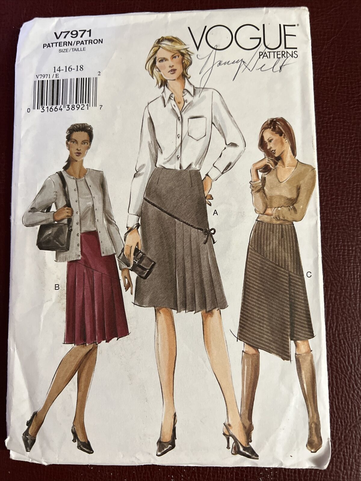 Vogue Pattern 7971 Interesting A-line Rare Skirts Pleats Bandless Sz 14-18
