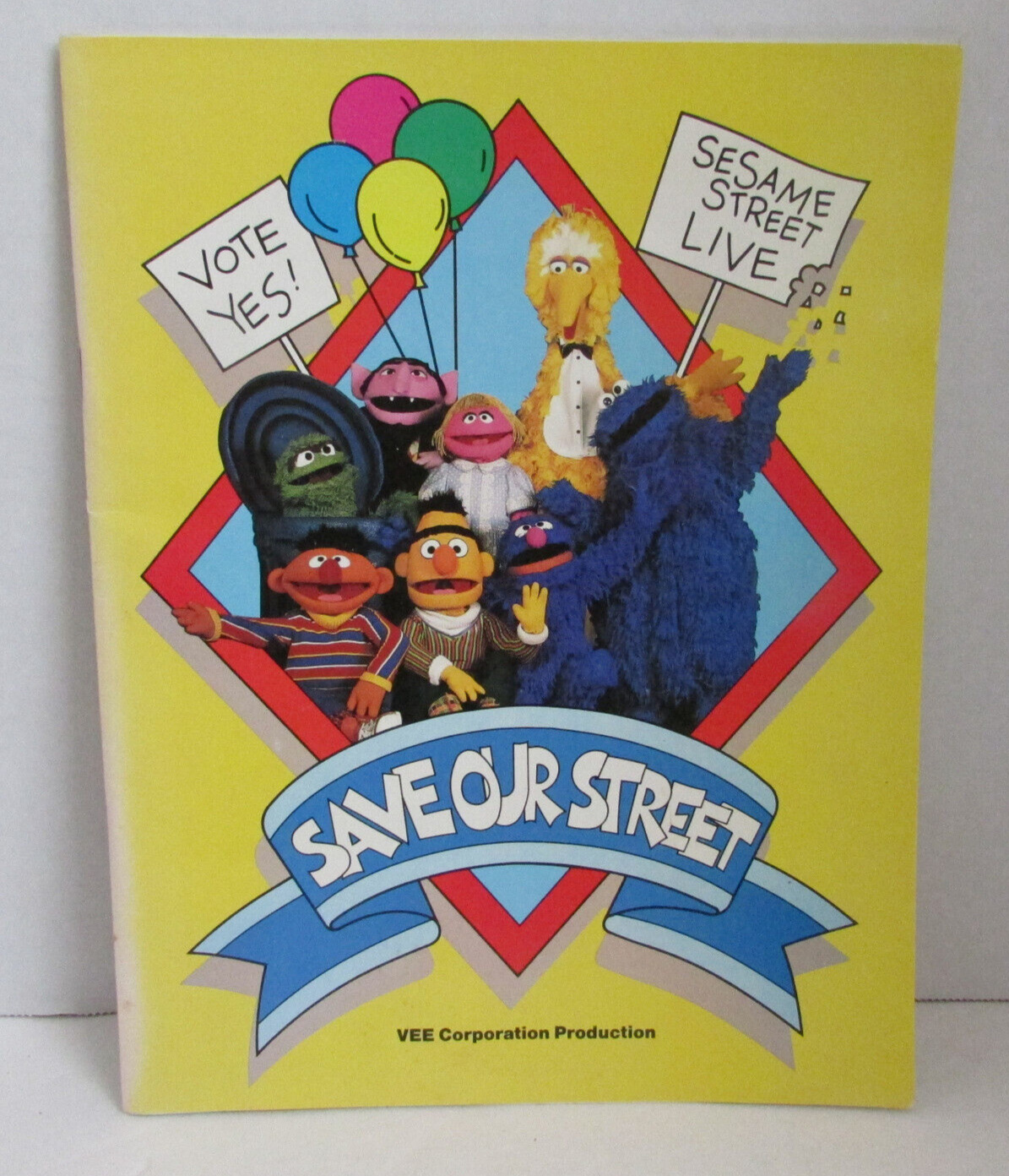 VINTAGE 1985 Sesame Street LIVE Save Our Street Program & Activity Souvenir Book