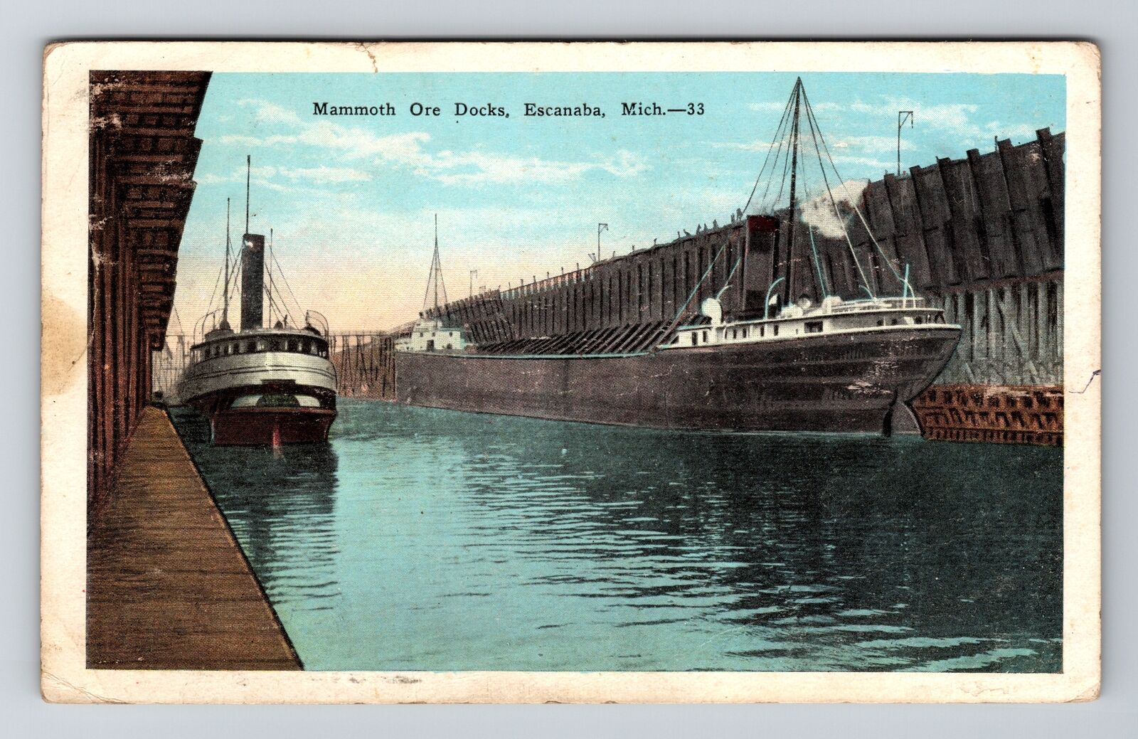Escanaba MI-Michigan, Mammoth Ore Docks, Vintage Postcard