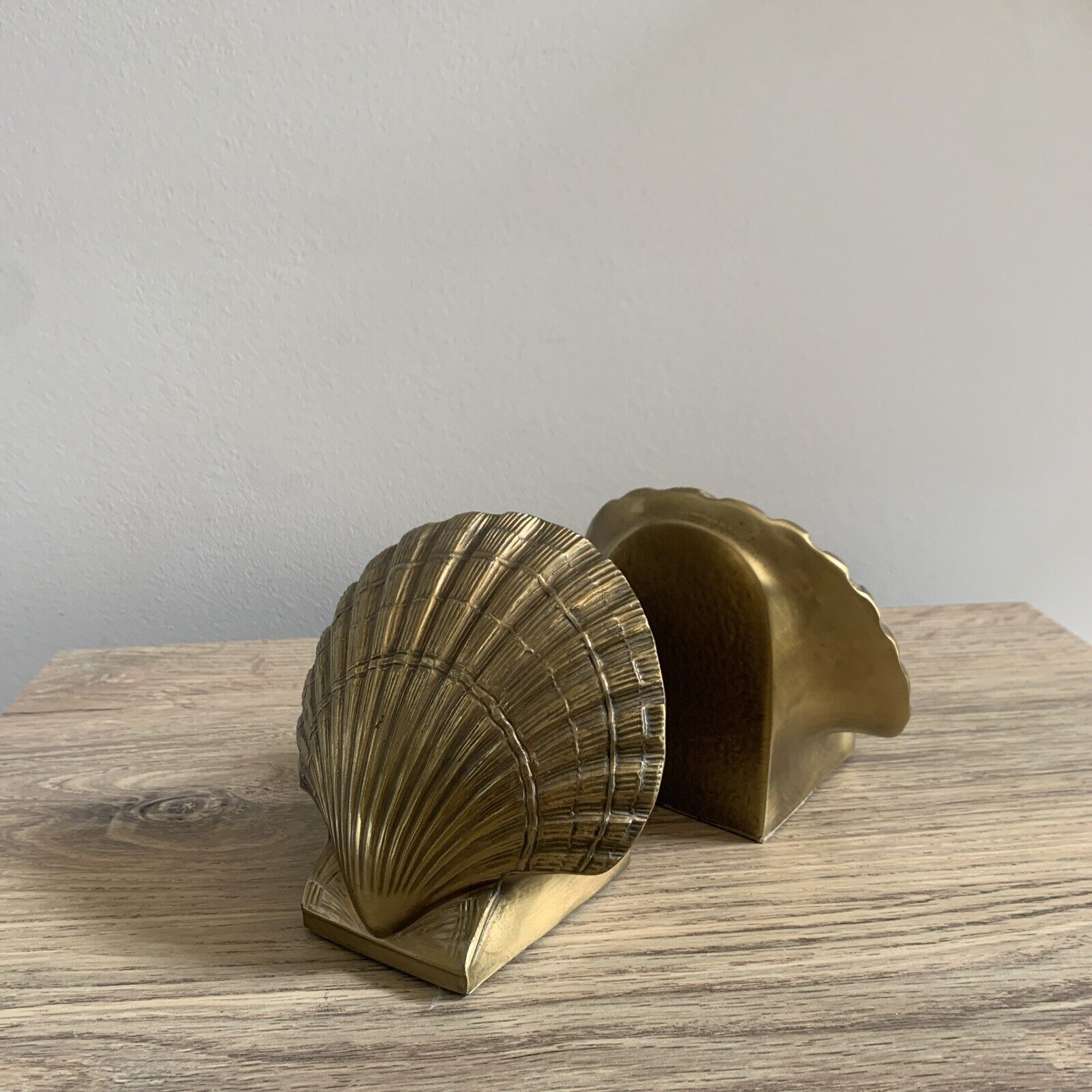 VTG Brass Nautical Clam Shell Seashell Bookends Thick and Heavy  2 lb Brand PMC
