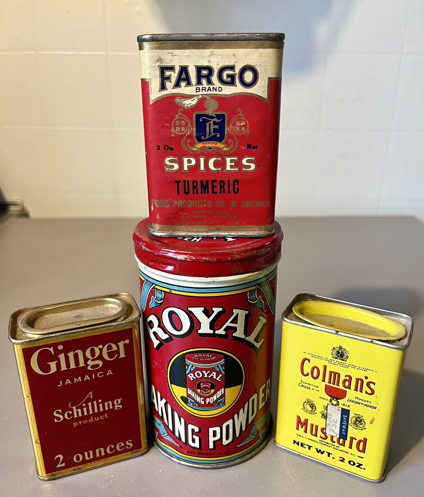Vintage Spice & Royal Baking Powder Tins Fargo Schilling Colman’s