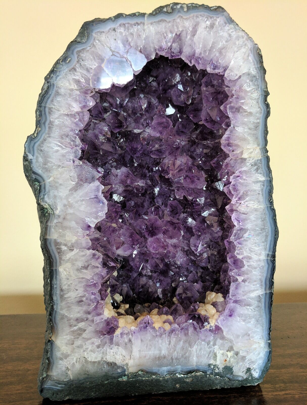 Amethyst Cathedral GREAT QUALITY crystal geode from Brazil - Great Gift Idea