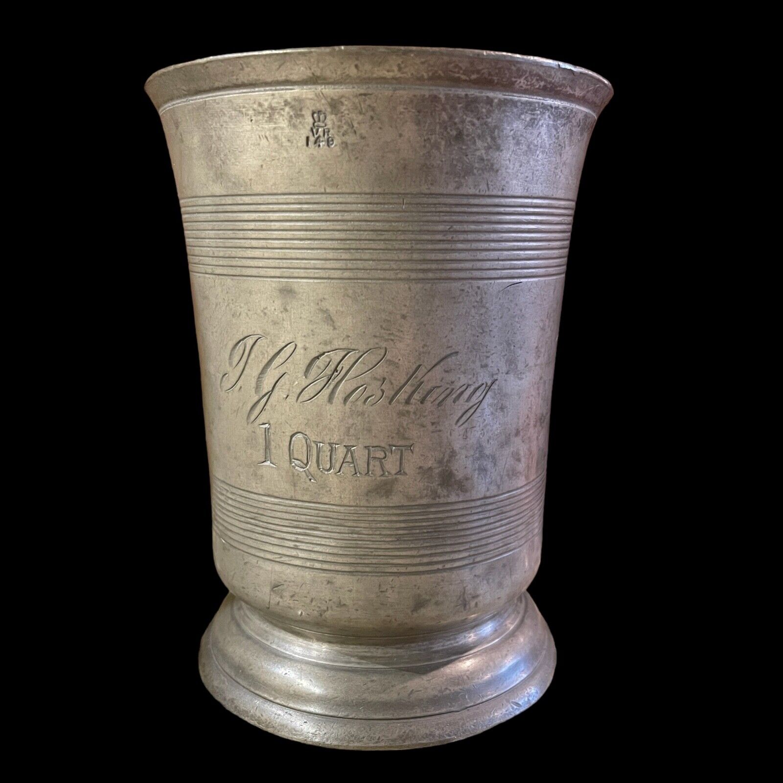 Late Victorian 1897 Pewter Quart Tankard Mug Hallmarks Engraved VR 32 6.5\