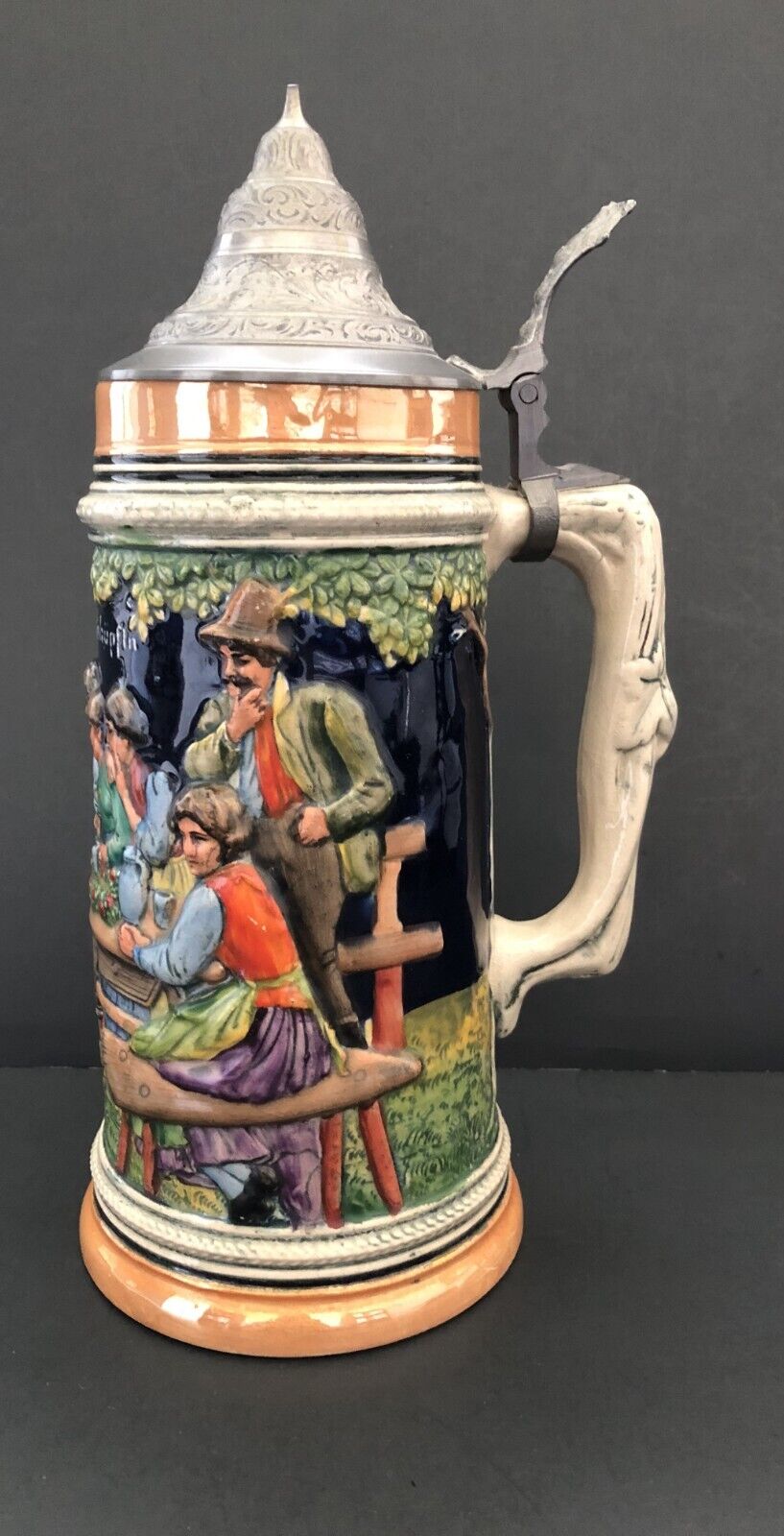 Vintage German Ceramic Beer Stein Mug #493 w/Pewter Lid: Approx. 11.5