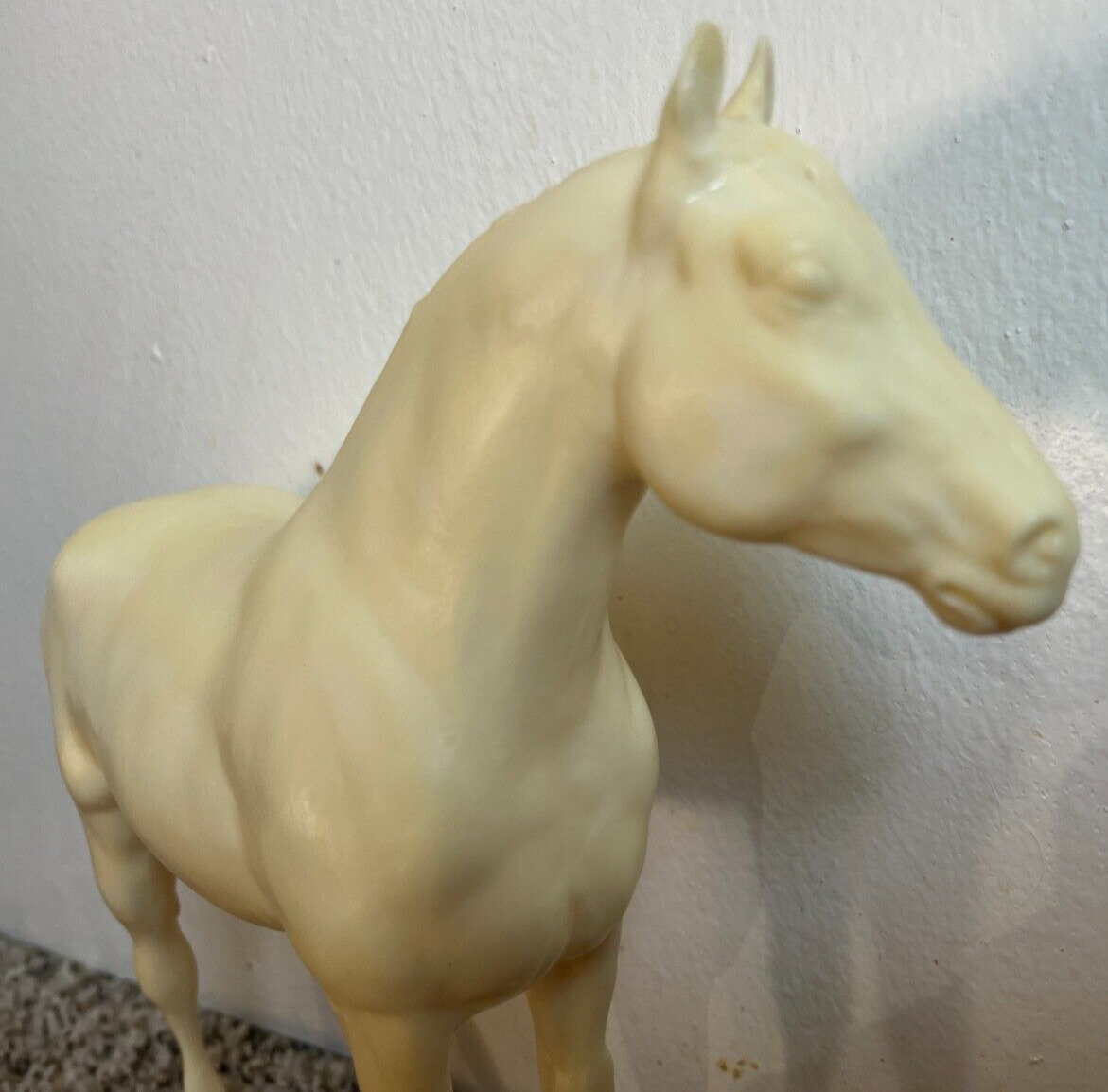 Breyer traditional yearling, ready for paint