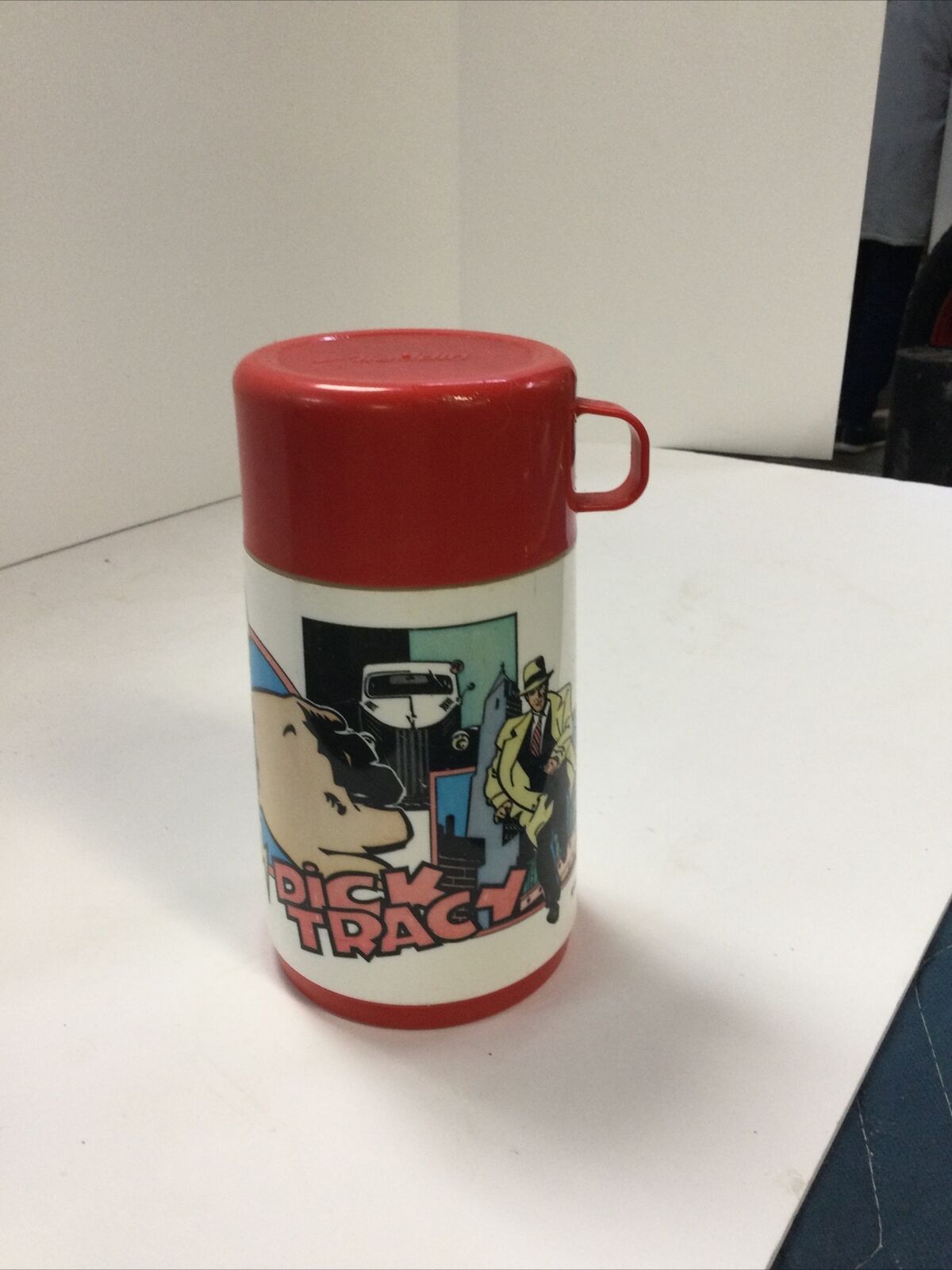 VINTAGE DICK TRACY THERMOS  MADE BY ALADDIN