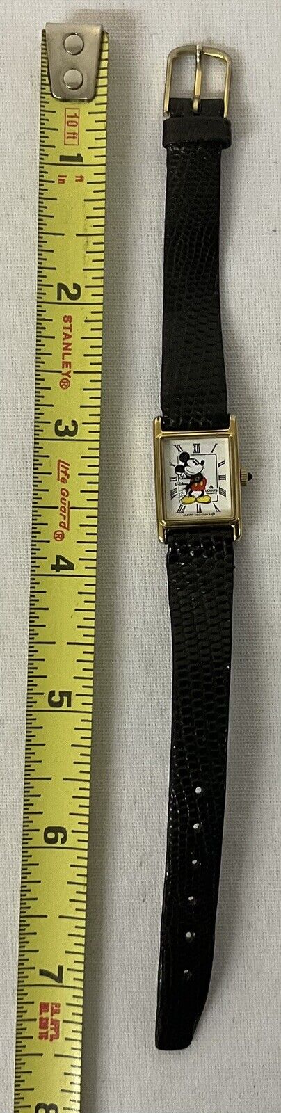 Vintage Lorus Watch Mickey Mouse Slim Rectangle Dial Ladies 14mm NEW BATTERY
