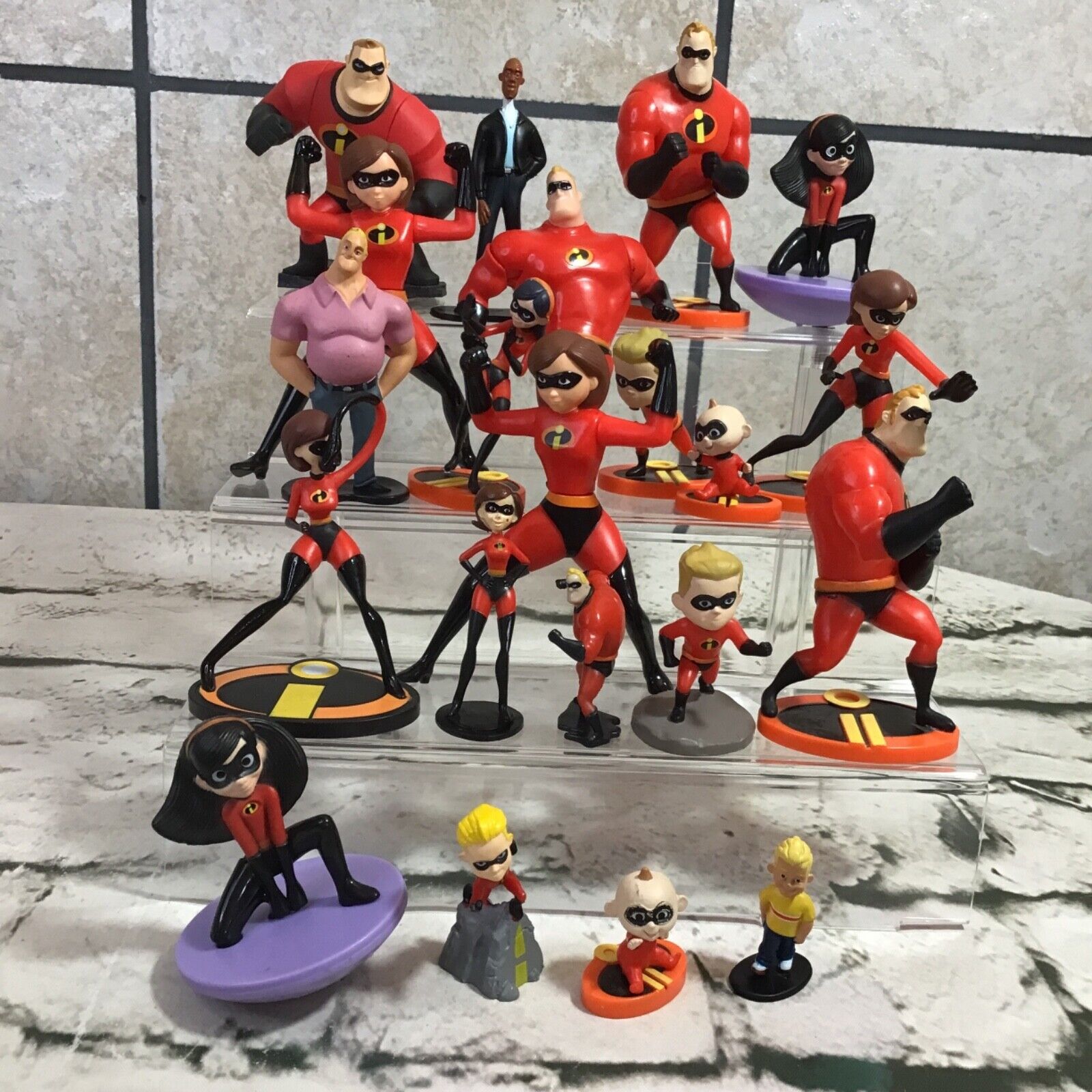 Disney Pixar Incredibles Figures Toys Lot of 21 Assorted Characters