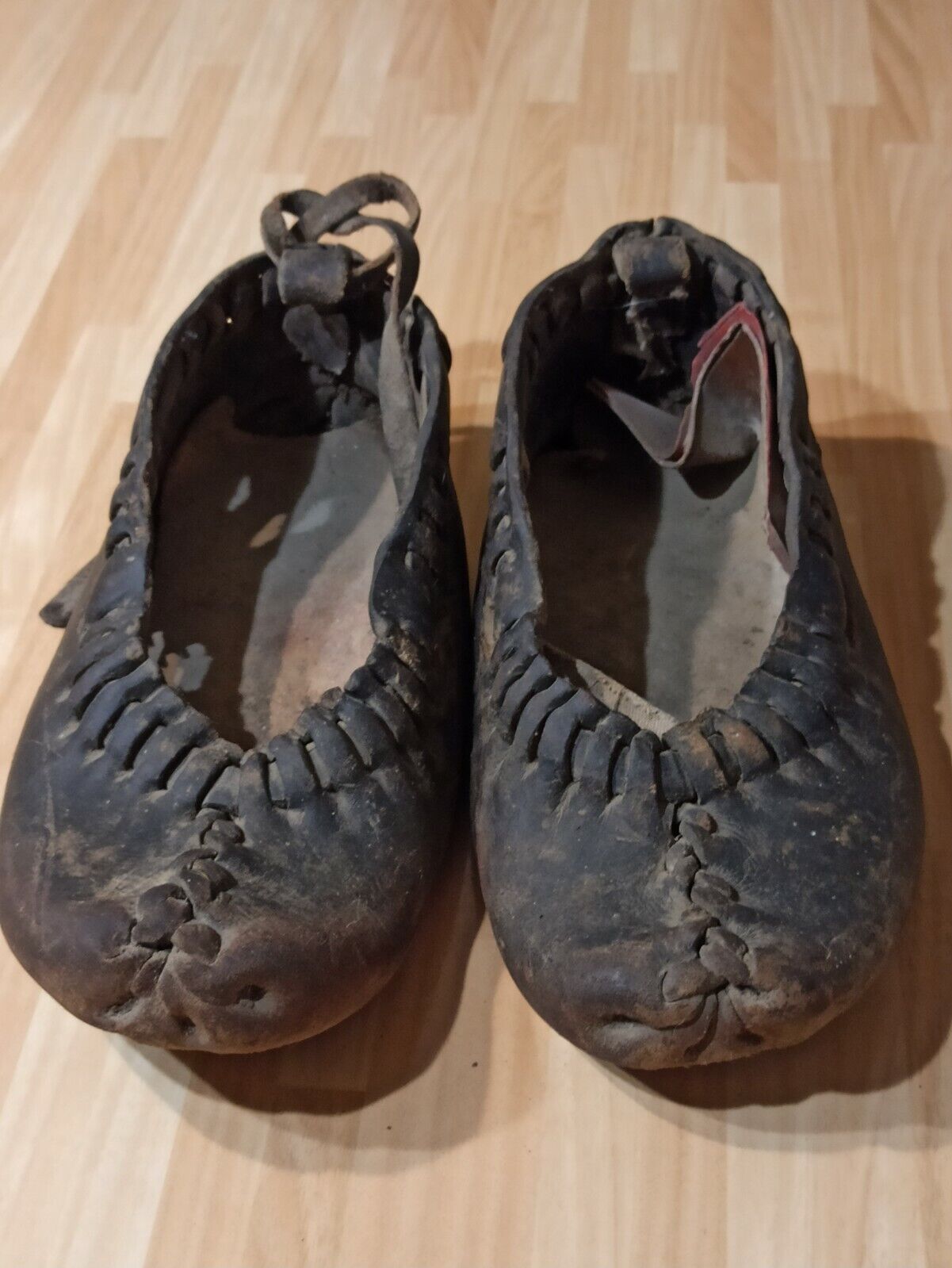 Antique Ukrainian Hutsul leather shoes. Early 20th century. Polonyna area. 3