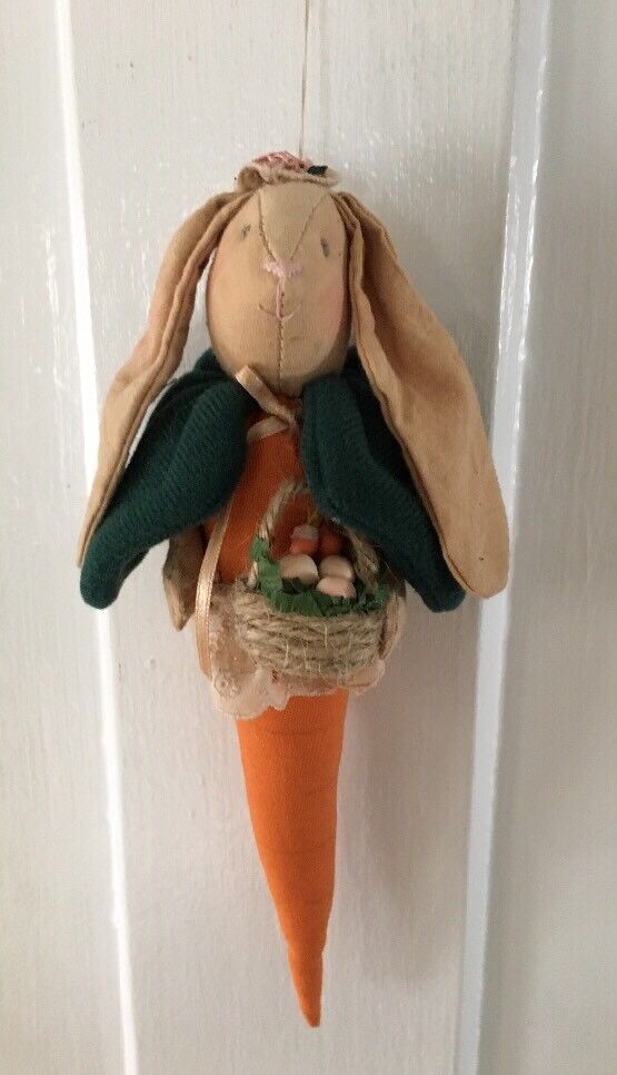 Vintage Easter Bunny Rabbit Carrot Handmade Spring Country Decor 9\