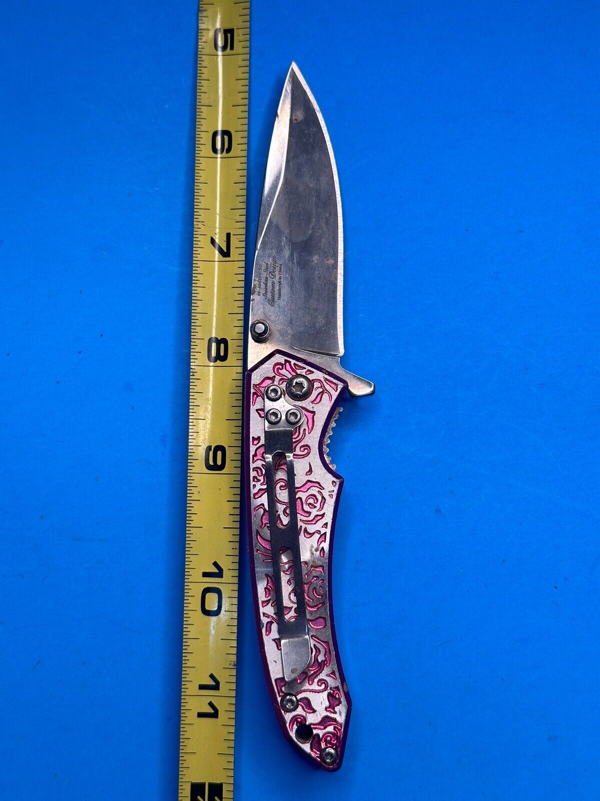 Femme Fatale  Pink Rose Plain Edge Drop Point Folding Pocket Knife.  #97A