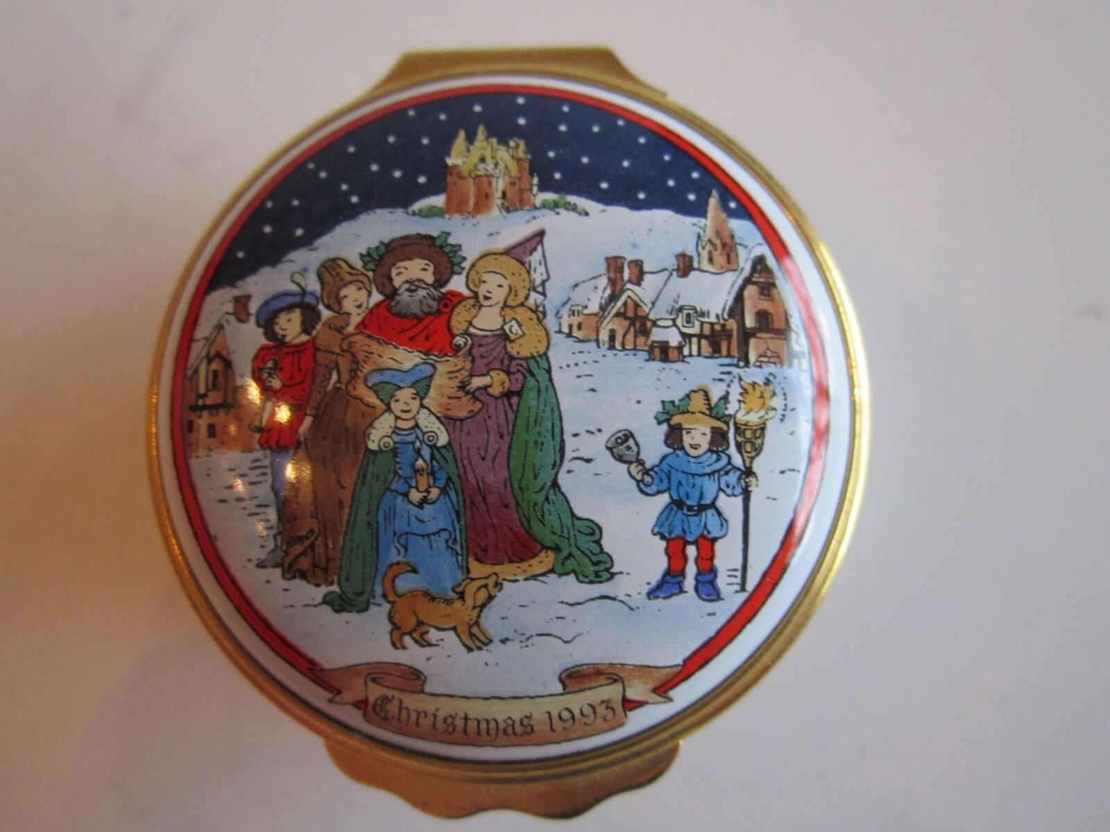1993 HALCYON DAYS ENAMEL CHRISTMAS BOX - IN THE BOX WITH CERTIFICATE - MINT COND