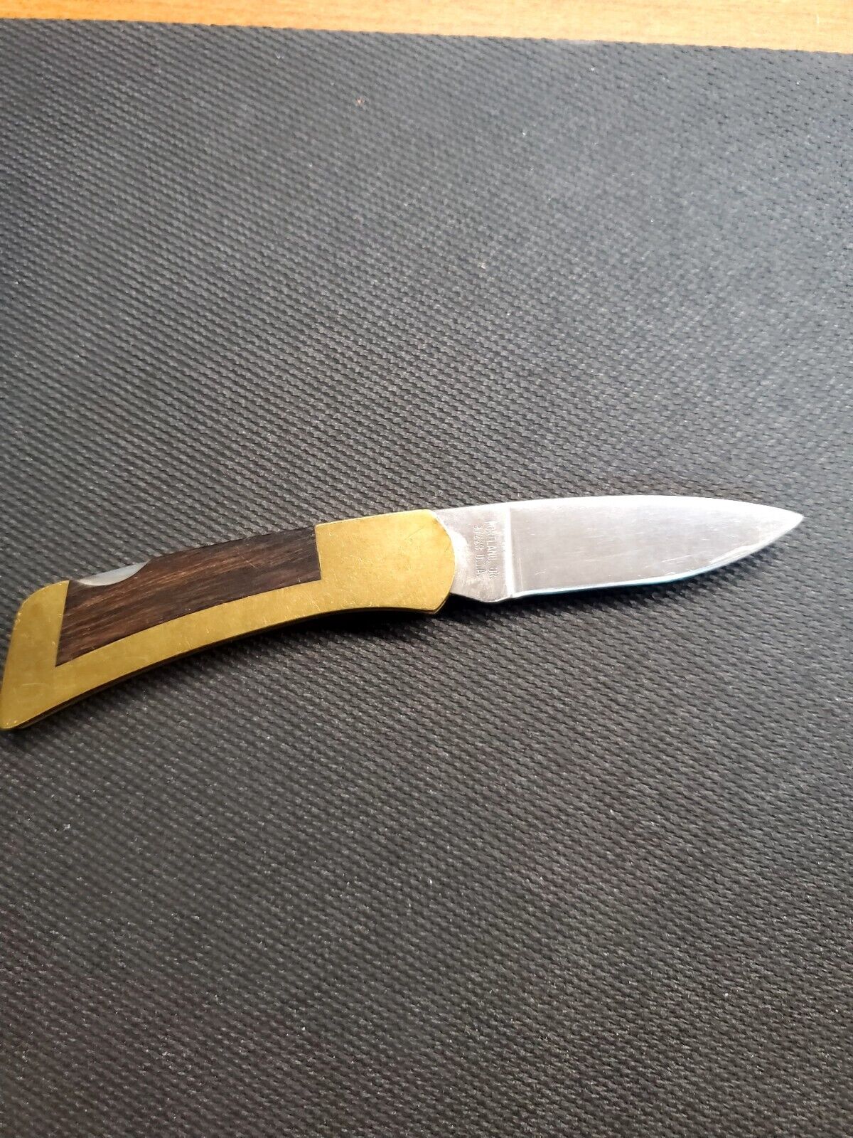 Vintage Gerber folding knife 97223. ENRON.