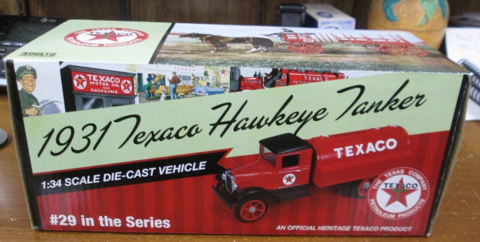 Texaco 1931 Hawkeye Tanker  #29 in Series w-COA 1:34 scale Die Cast Metal NIB
