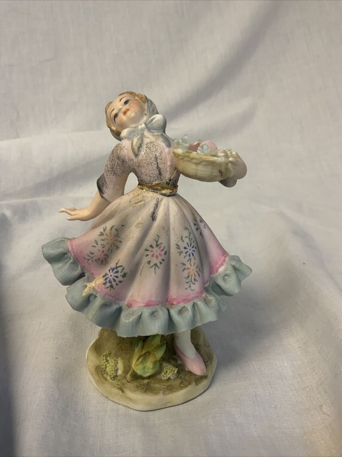 VTG Lefton China Lady Dancing With Basket Of Flowers 4”