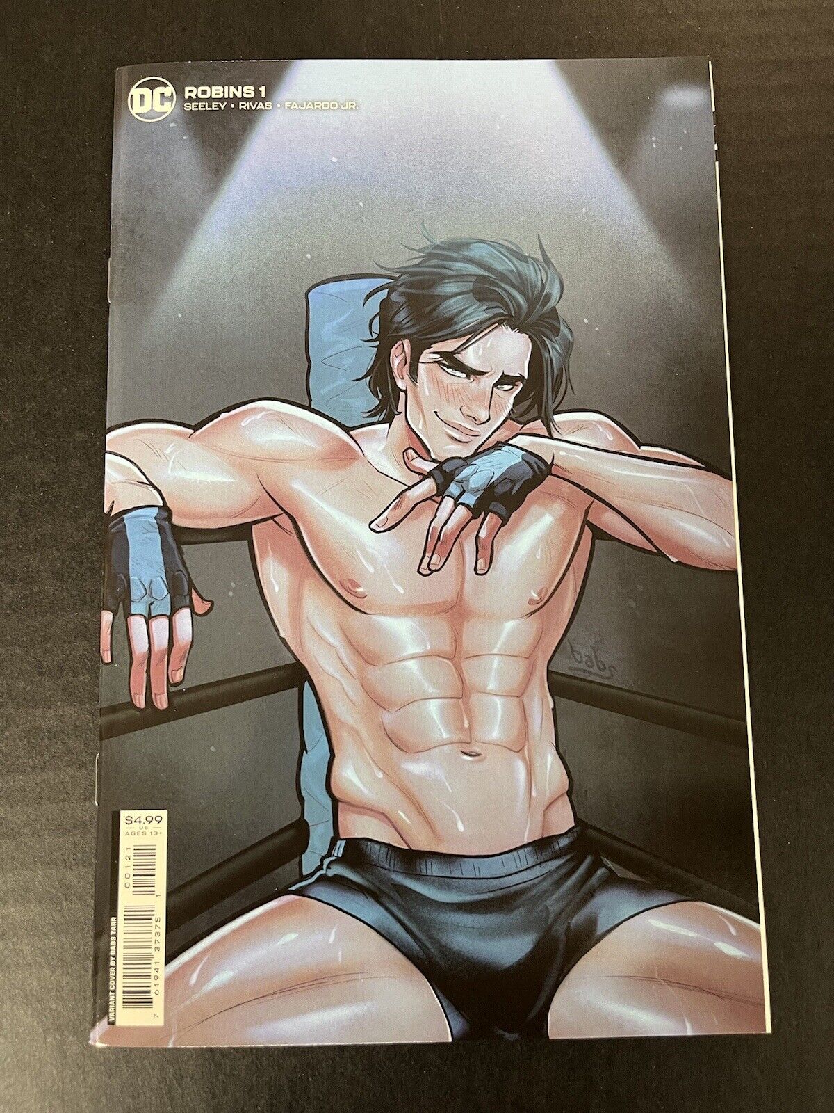 (2022) ROBINS #1 Babs Tarr NIGHTWING/DICK GRAYSON Workout Variant Cover
