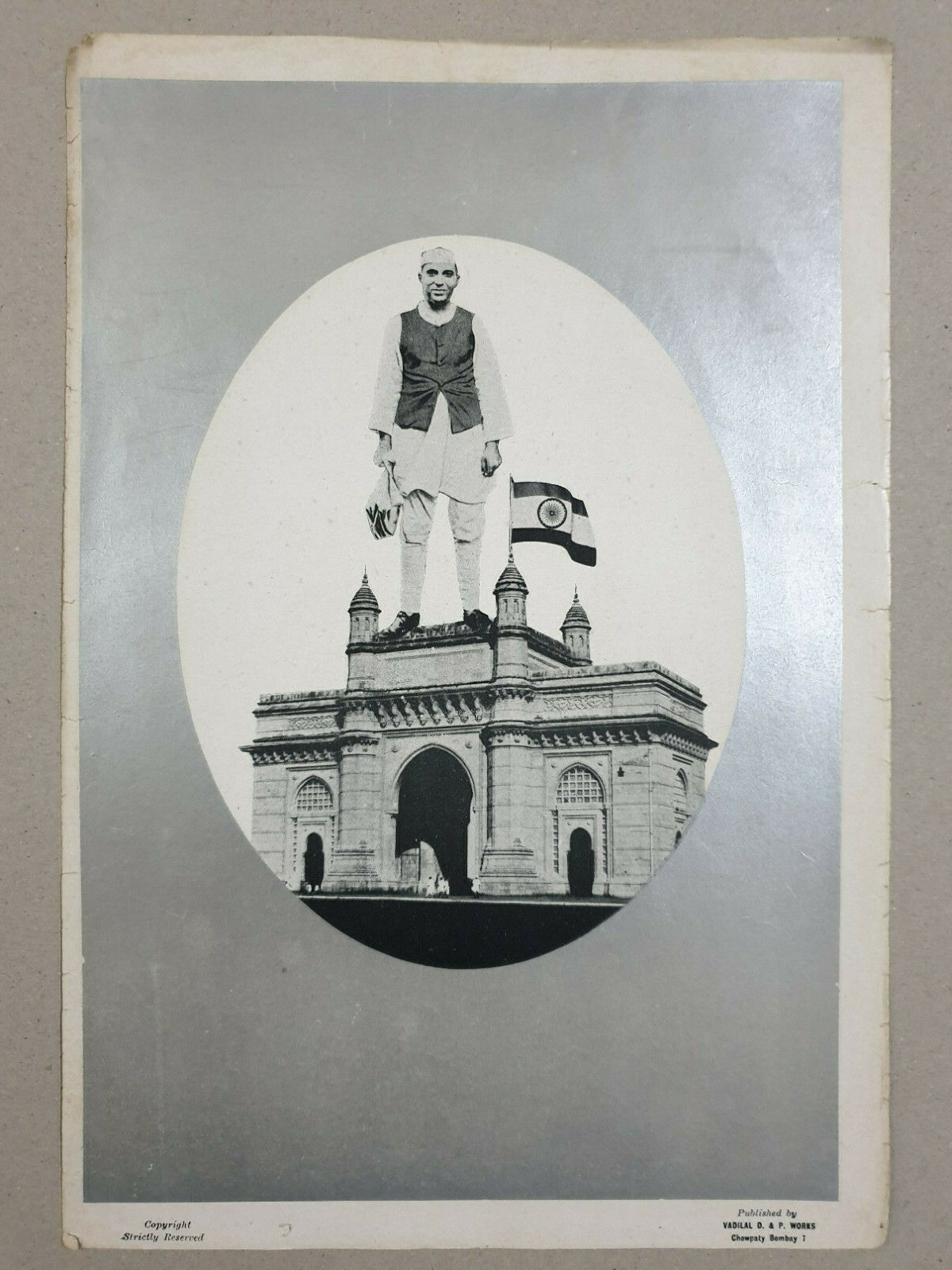 Vintage 40's Print NEHRU ATOP GATEWAY OF INDIA 10in x 15in