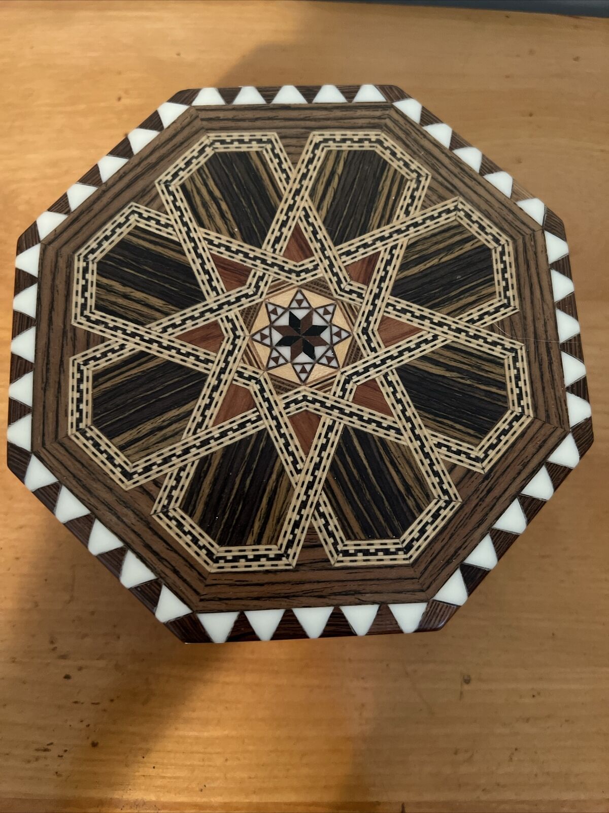 VTG Laguna Recuerdo De Granada Octagon Mosaic Wood Trinket/Jewelry Box