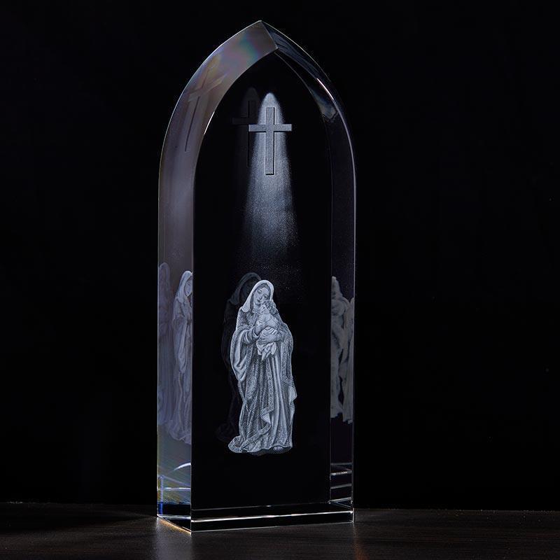 Unique Tall Madonna and Child Etched Glass Size 3.5 in W x 8.5 in H x 1 in D