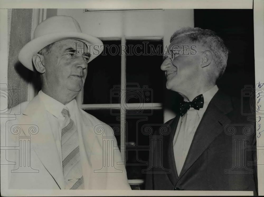 1939 Press Photo Rear Adm William D Leahy(L) and Rear Adm Harold Stark