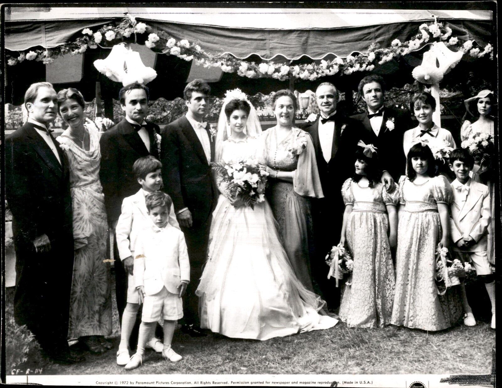 LG84 \'72 Wire Photo THE GODFATHER WEDDING MARLON BRANDO ROBERT DUVALL JAMES CAAN