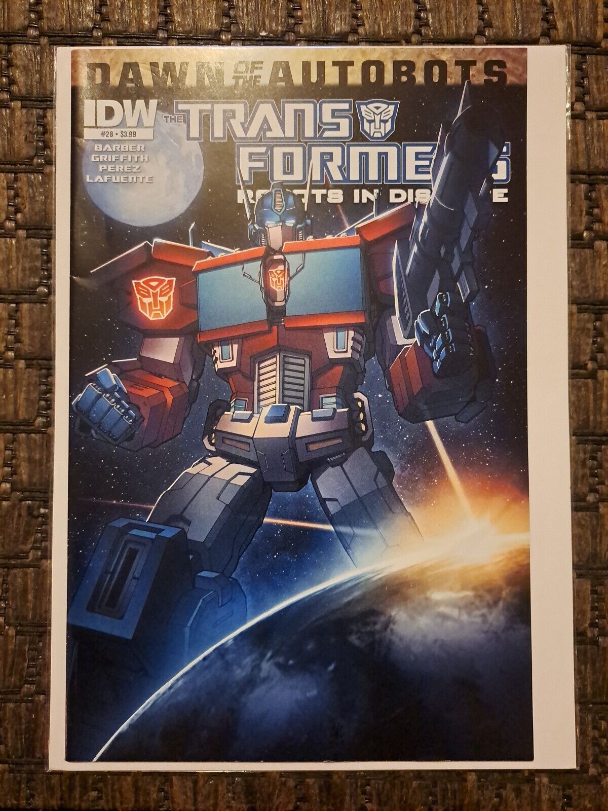 Transformers Robots in Disguise #28 - IDW - Dawn of the Autobots - 10 Pics